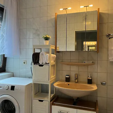 Apartment 61qm - Sehr Schoene Vollmoeblierte In