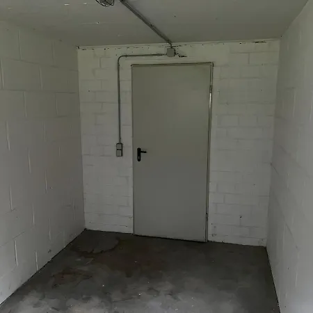 61qm - Sehr Schoene Vollmoeblierte In Apartment *