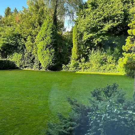 Apartment 61qm - Sehr Schoene Vollmoeblierte In